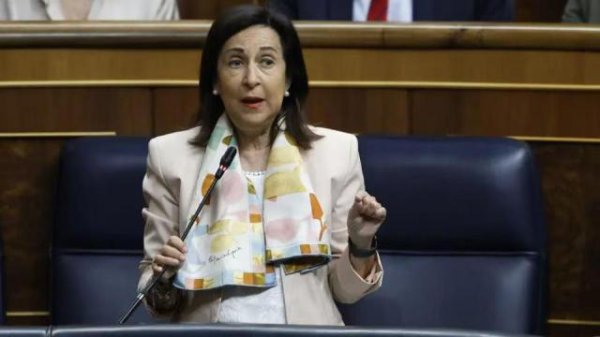 掌心策略 美轰炸机已部署至西班牙南部军事基地
